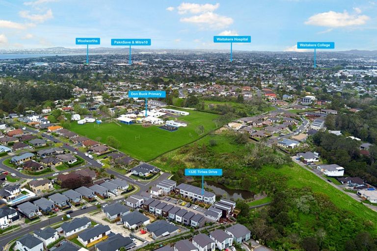 Photo of property in 132e Tiriwa Drive, Massey, Auckland, 0614
