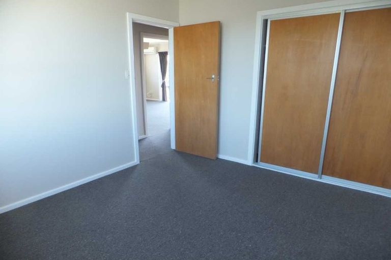 Photo of property in 3/101 Middlepark Road, Sockburn, Christchurch, 8042