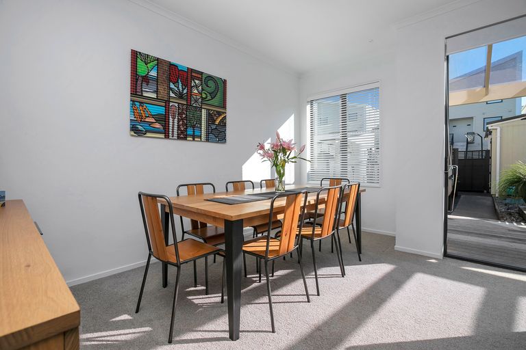 Photo of property in 9 Kanuka Road, Hobsonville, Auckland, 0616