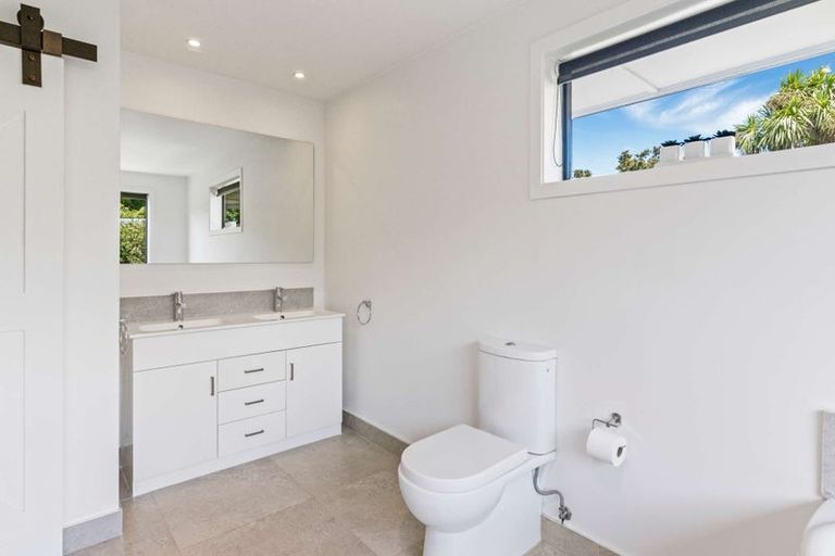 Photo of property in 27 Brook Street, Southbridge, 7602