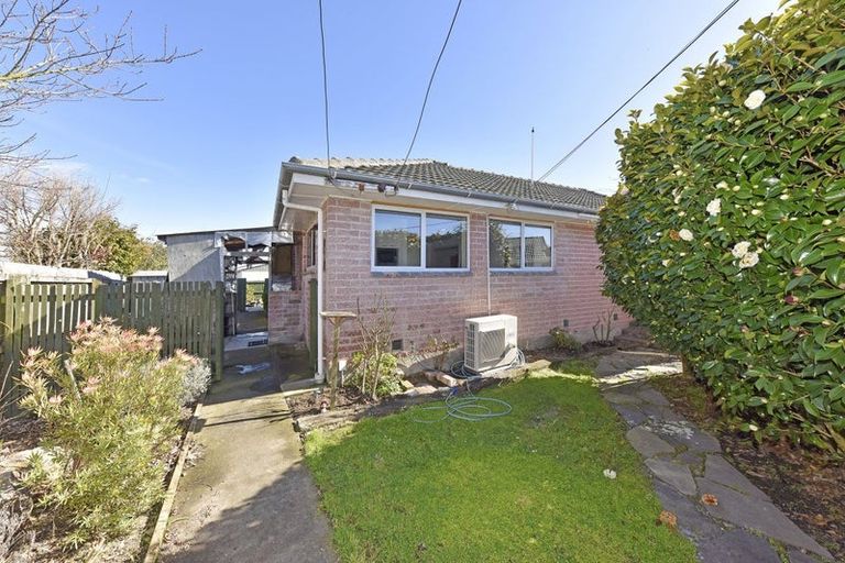 Photo of property in 6 Adrian Place, Shirley, Christchurch, 8061