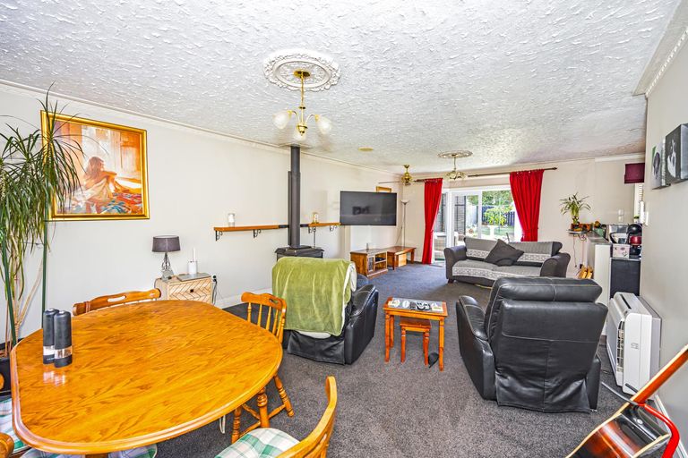 Photo of property in 74 Bledisloe Street, Kurow, 9435