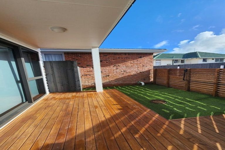 Photo of property in 26a Friesian Drive, Mangere, Auckland, 2022