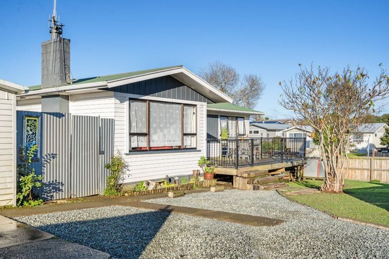 Photo of property in 22 Manapouri Street, Tikipunga, Whangarei, 0112