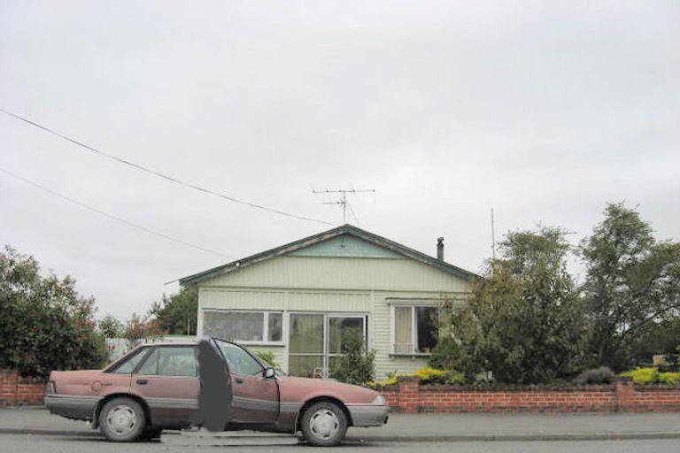 Photo of property in 163 Mcmurdo Street, Tinwald, Ashburton, 7700