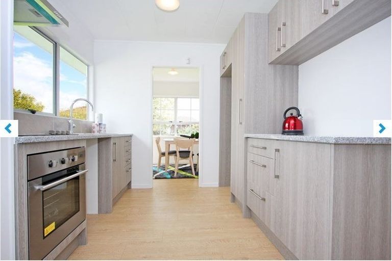 Photo of property in 105 Finlayson Avenue, Clendon Park, Auckland, 2103