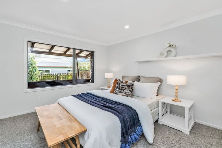 Photo of property in 22 Waipapa Avenue, Diamond Harbour, 8972