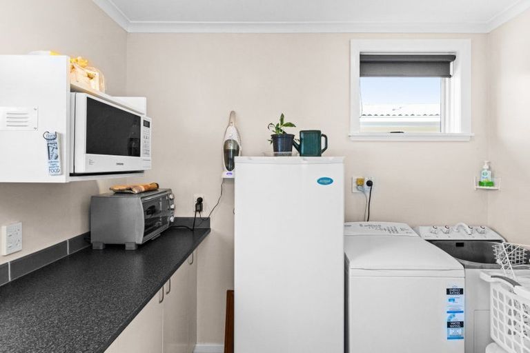 Photo of property in 60 Jervois Road, Jervoistown, Napier, 4112