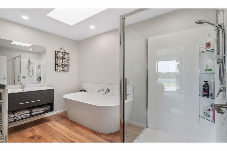 Photo of property in 24 Lindsay Way, Grasmere, Invercargill, 9810