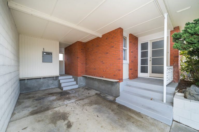 Photo of property in 144 Limbrick Street, Terrace End, Palmerston North, 4410