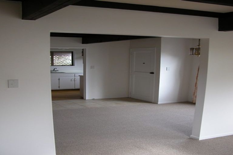 Photo of property in 1/87 Manuka Road, Bayview, Auckland, 0629