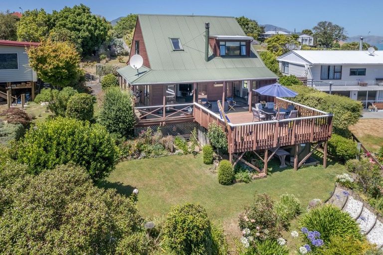 Photo of property in 5 Ngaio Grove, Robinsons Bay, Akaroa, 7581