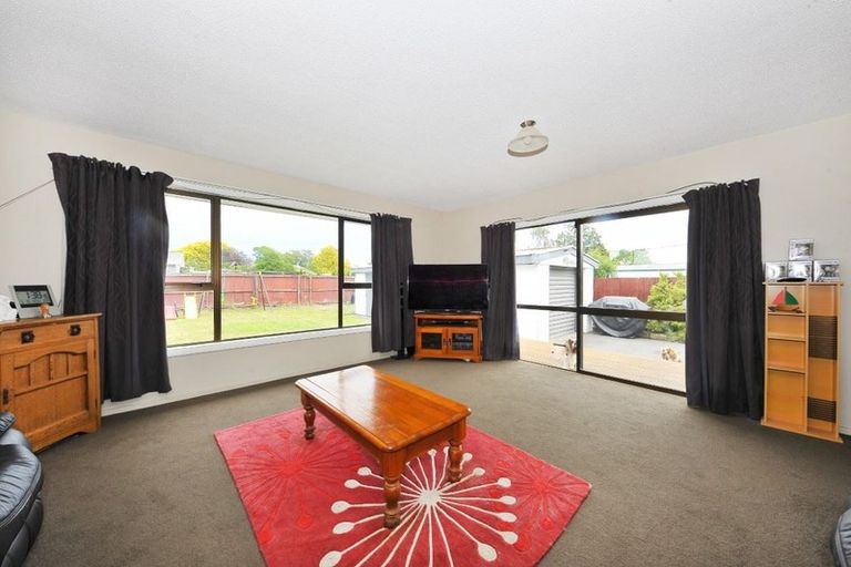 Photo of property in 9 Niagara Street, Wainoni, Christchurch, 8061
