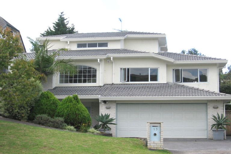 Photo of property in 13 Crestview Place, Browns Bay, Auckland, 0630