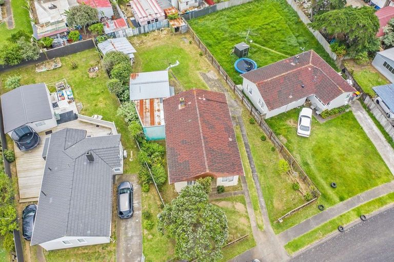 Photo of property in 5 Fairey Place, Mangere, Auckland, 2022