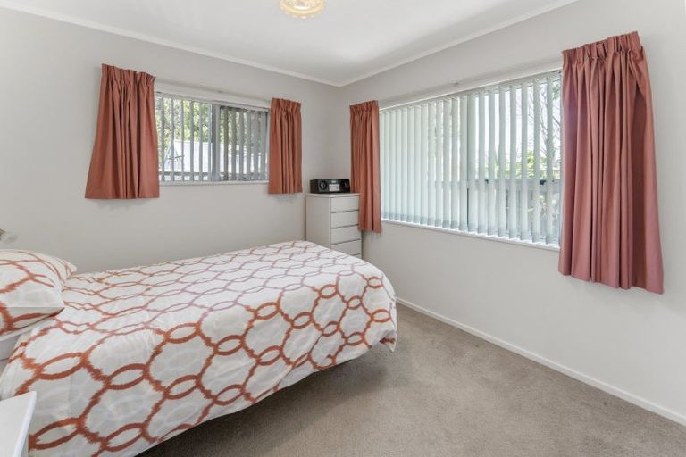 Photo of property in 21 Coleridge Place, Stoke, Nelson, 7011