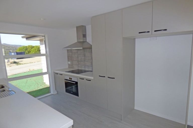 Photo of property in 5 Arion Court, Mount Pisa, Cromwell, 9383