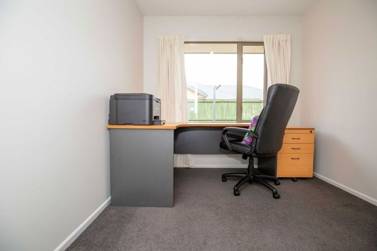 Photo of property in 37 Stallion Avenue, Halswell, Christchurch, 8025