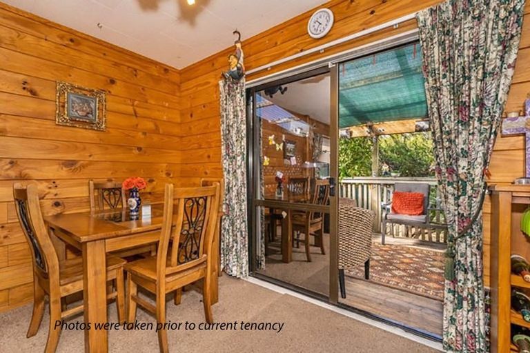 Photo of property in 6 Edmund Lomas Grove, Birchville, Upper Hutt, 5018