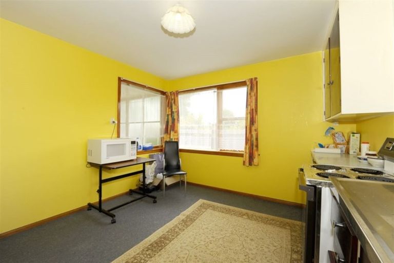 Photo of property in 4 Lochee Road, Upper Riccarton, Christchurch, 8041