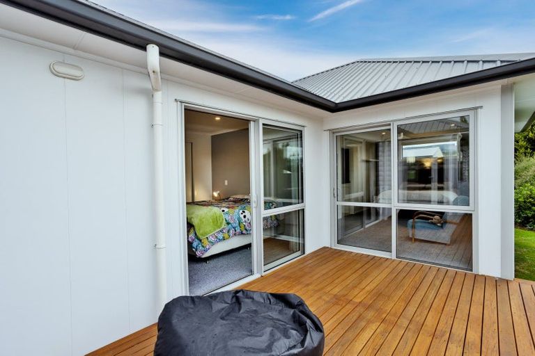 Photo of property in 17 Mary Street, Otautau, 9610