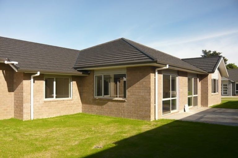 Photo of property in 43 Longbow Terrace, Flagstaff, Hamilton, 3210