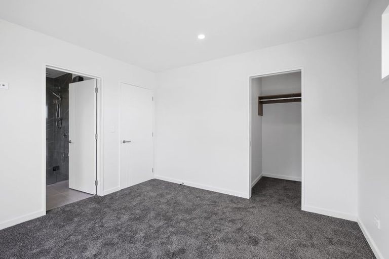 Photo of property in 6 Olearia Lane, Halswell, Christchurch, 8025