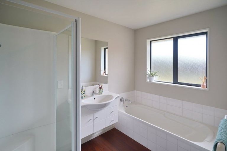 Photo of property in 11 Taiwhenua Street, Rangiora, 7400