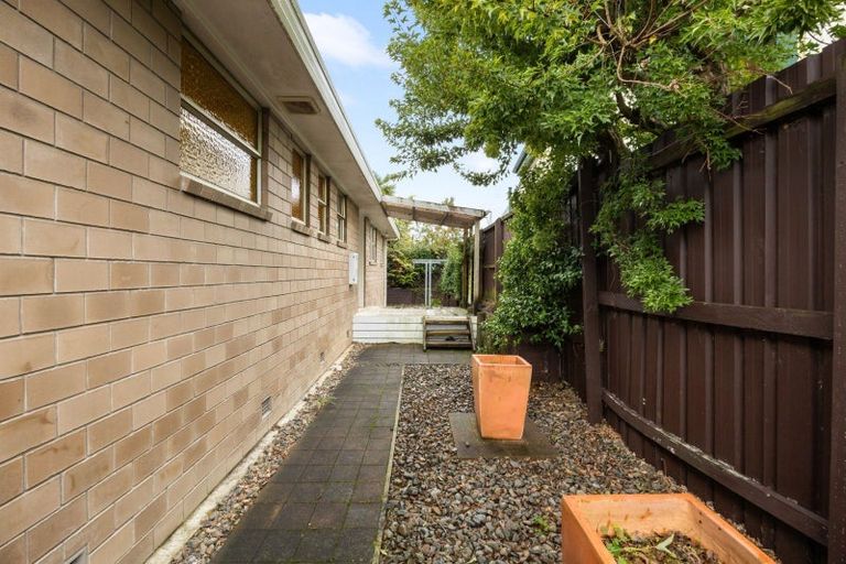 Photo of property in 952a Heaphy Terrace, Fairfield, Hamilton, 3214