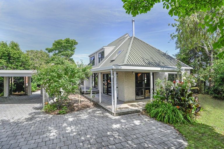 Photo of property in 115a Frederick Street, Mayfair, Hastings, 4122