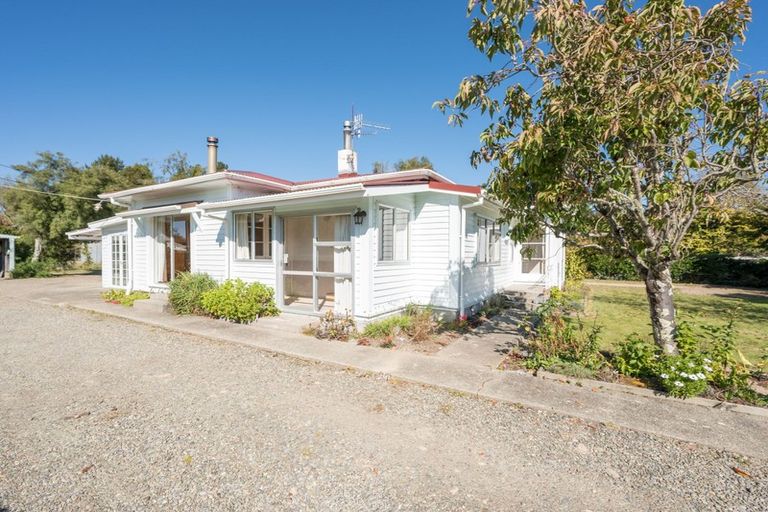 Photo of property in 53 Neudorf Road, Upper Moutere, 7175