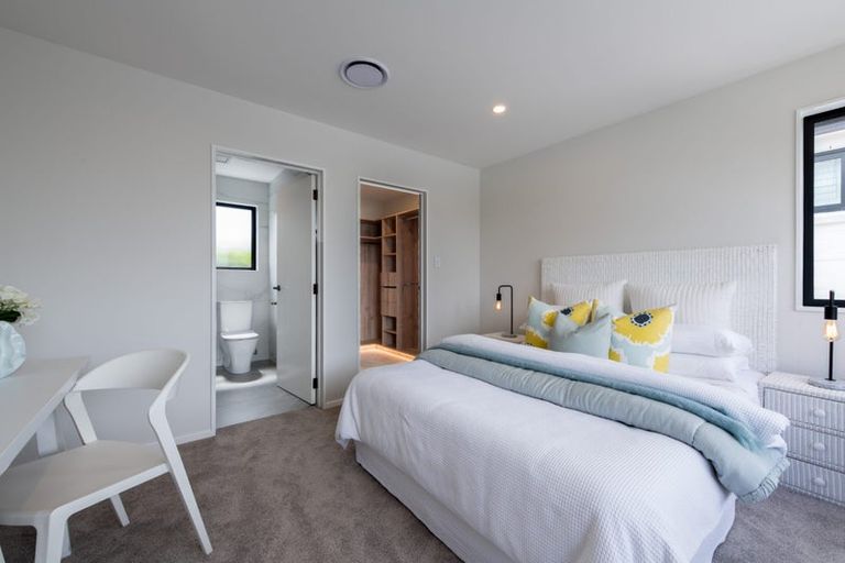 Photo of property in 12a Eric Price Avenue, Takapuna, Auckland, 0620