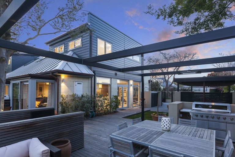 Photo of property in 32b Glandovey Road, Fendalton, Christchurch, 8052