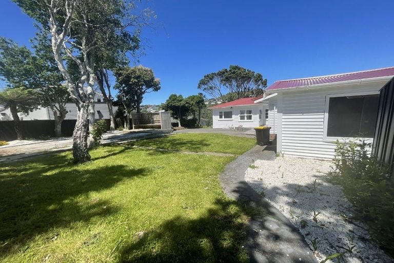 Photo of property in 41 Lucknow Terrace, Khandallah, Wellington, 6035