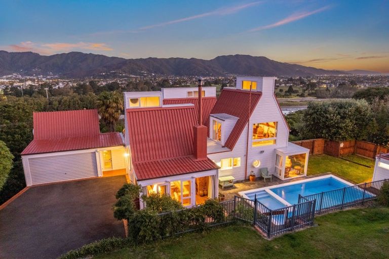 Photo of property in 7 Coach Lane, Belmont, Lower Hutt, 5010