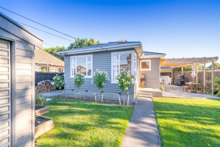 Photo of property in 63 Victors Road, Hoon Hay, Christchurch, 8025