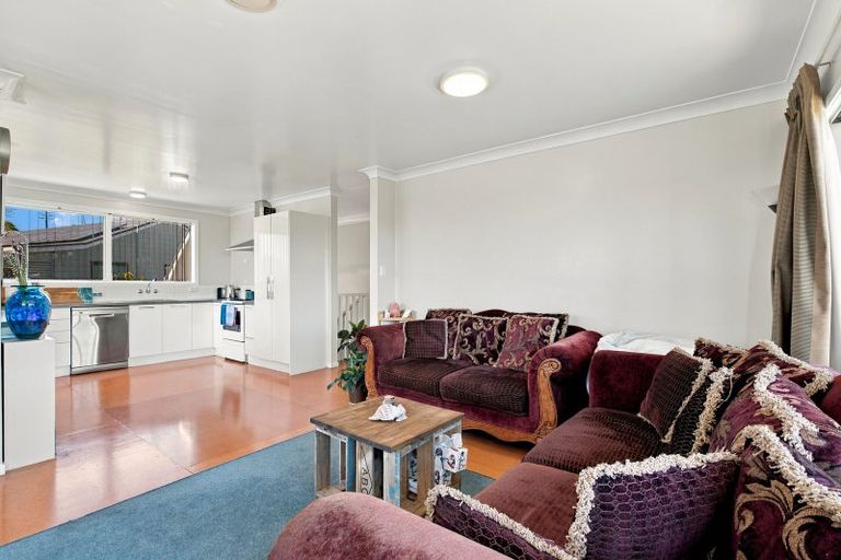 Photo of property in 4 Margaret Road, Bellevue, Tauranga, 3110
