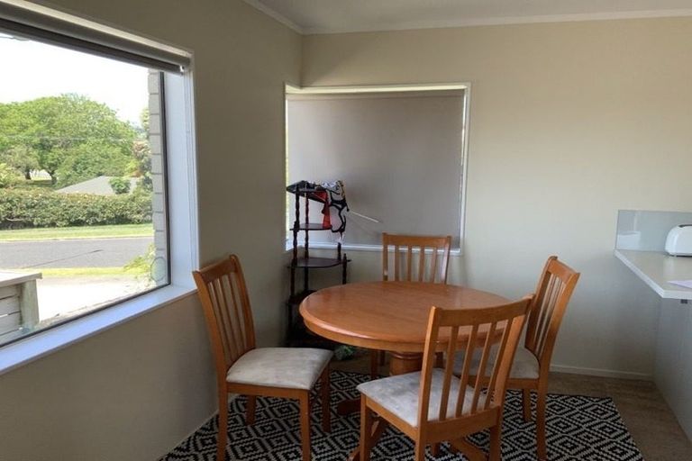 Photo of property in 6a Te Arawa Place, Welcome Bay, Tauranga, 3112