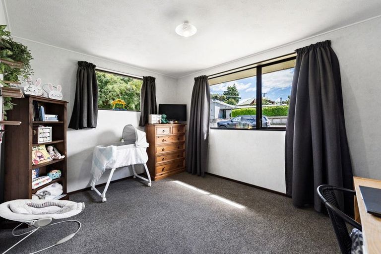 Photo of property in 2 Ruia Street, Gore, 9710