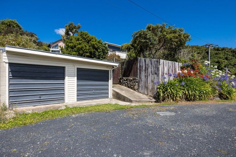 Photo of property in 1 King George Street, Broad Bay, Dunedin, 9014