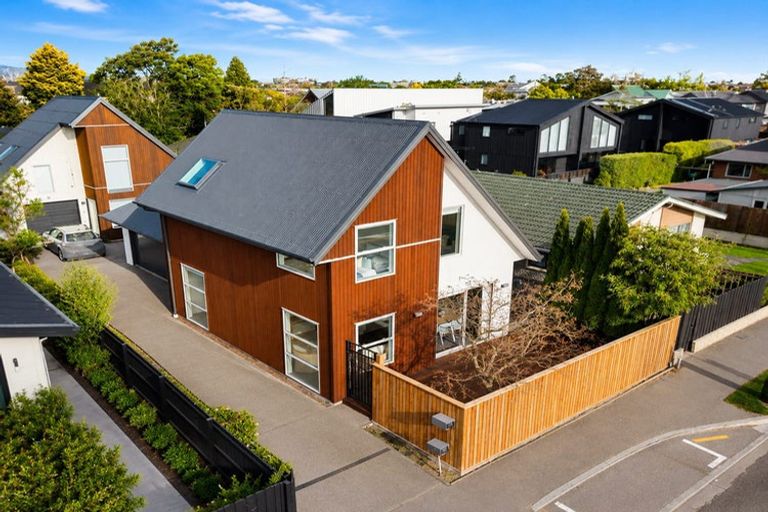Photo of property in 132 Edgeware Road, St Albans, Christchurch, 8014