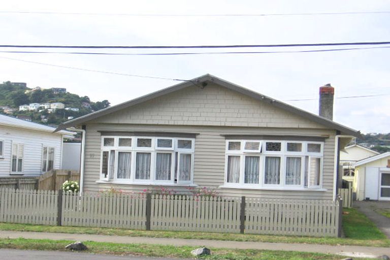 Photo of property in 92 Kauri Street, Miramar, Wellington, 6022