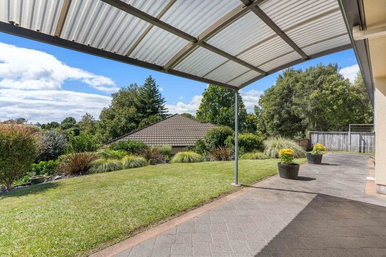 Photo of property in 11 Peregrine Place, Welcome Bay, Tauranga, 3112