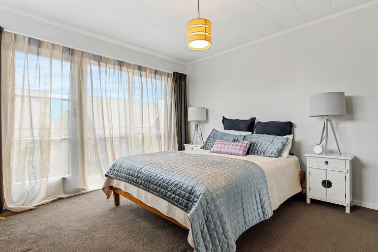 Photo of property in 2/15a Bennett Street, Saint Albans, Christchurch, 8052