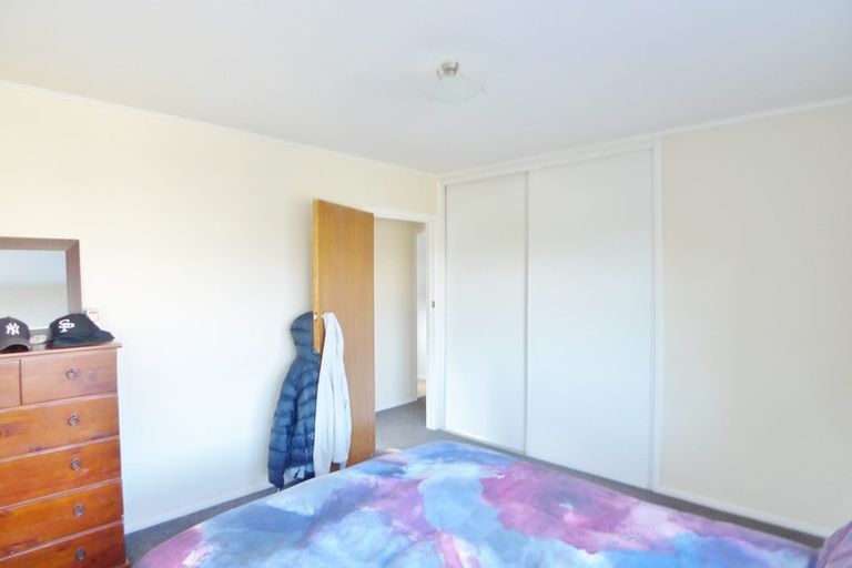 Photo of property in 15 Woodcote Drive, Glenfield, Auckland, 0629