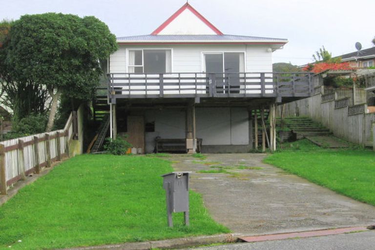 Photo of property in 11 Tangare Drive, Takapuwahia, Porirua, 5022