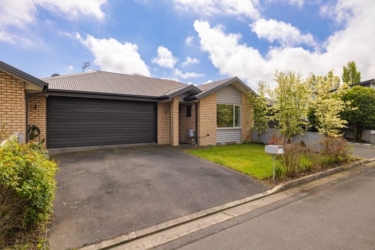 Photo of property in 3a Annies Lane, Aidanfield, Christchurch, 8025