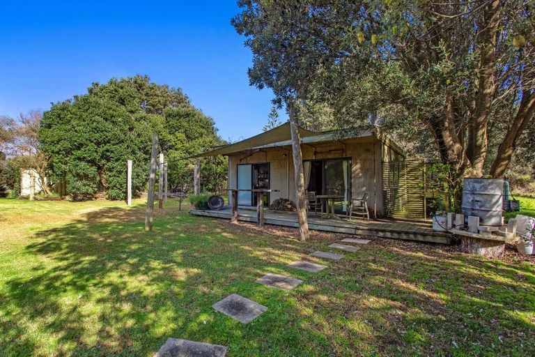 Photo of property in 408 Ohiwa Harbour Road, Waiotahi, Opotiki, 3198