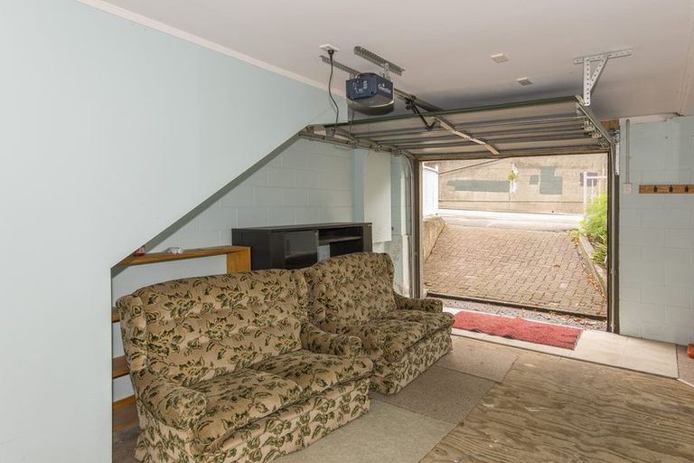 Photo of property in 142 Upland Road, Kelburn, Wellington, 6012