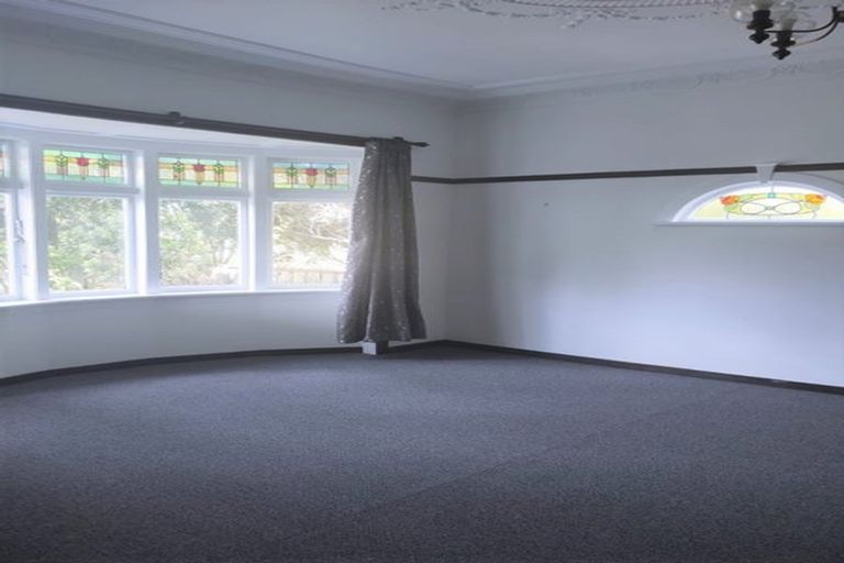 Photo of property in 82 Onepu Road, Kilbirnie, Wellington, 6022